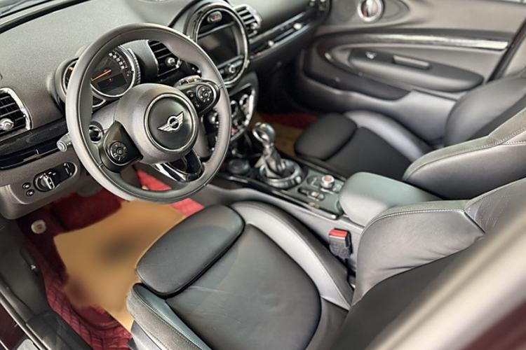 Used  Clubman 2016 Revised Version 1.5T COOPER Connoisseur Edition
