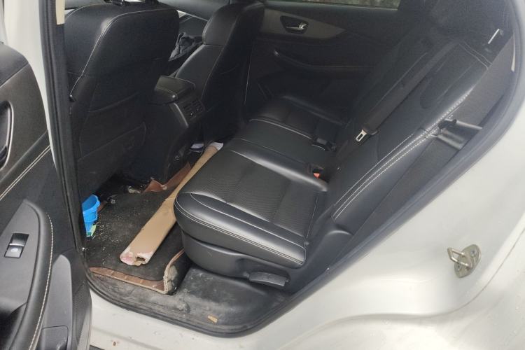 Used Dongfeng Fengon S560 2018 1.8L Manual Urban Model 7 Seats