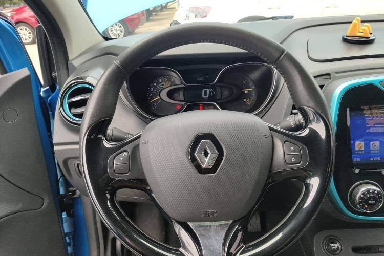 Used Renault Captur 2015 1.2T Automatic Comfort Edition
