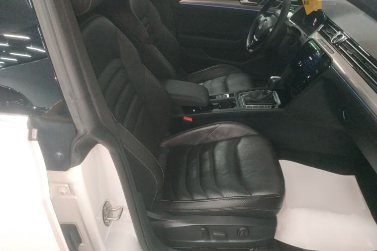 Used Volkswagen FAW-Volkswagen CC 2020 330TSI Glamour Edition China VI Standard
