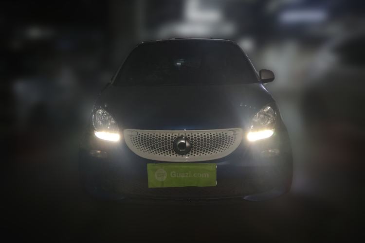 Used smart forfour 2018 1.0L 52kW Passion Edition
