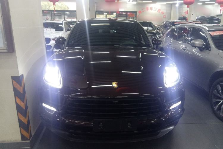 Used Porsche Macan 2021 Macan 2.0T