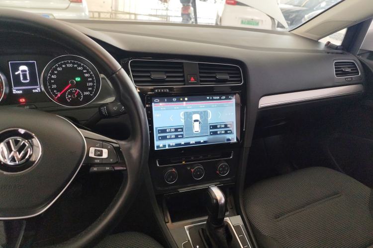 Used Volkswagen Golf 2019 280TSI DSG Comfort Version China VI Standard
