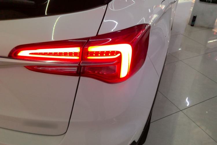 Used Buick Envision 2020 20T Two-Wheel Drive Leading Version
