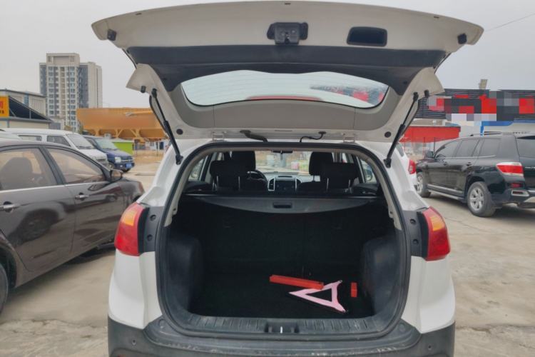 Used  Refine S3 2016 1.5L Manual Luxury Model
