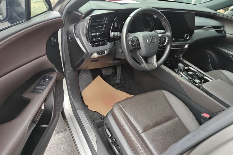 Used Lexus RX 2023 350h Two-Wheel Drive Comfort Edition
