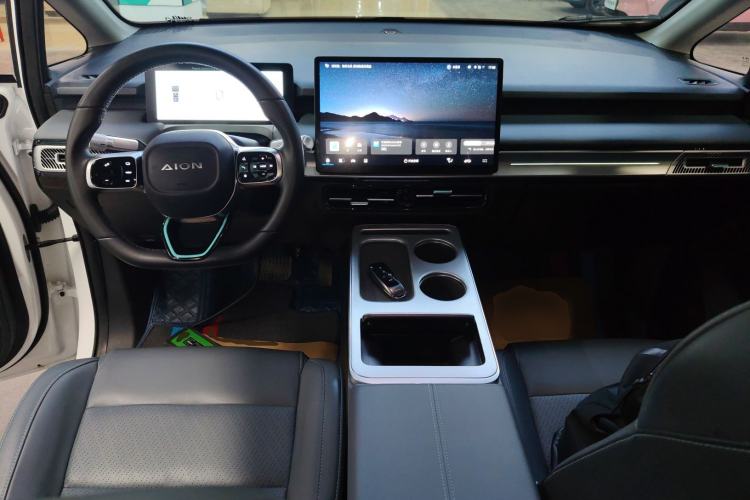 Used AION Y 2022 Plus 70 Smart Edition
