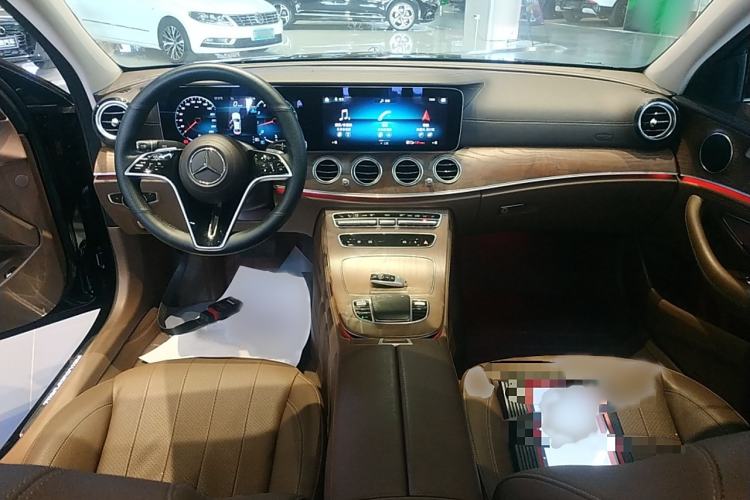 Used Mercedes-Benz E-Class 2023 Updated E 300 L Fashion Edition
