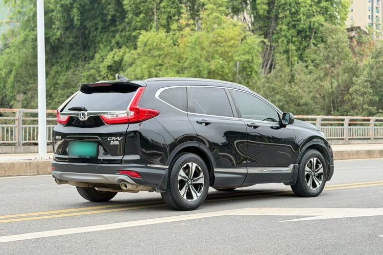 Used Honda CR-V 2017 240TURBO CVT Front-Wheel Drive Fashion Edition
