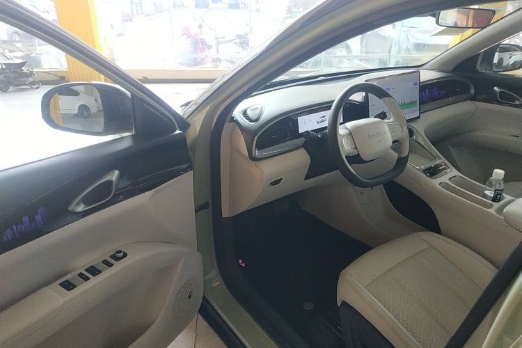 Used  Geome 2025 UP 410km Exploration+ Edition
