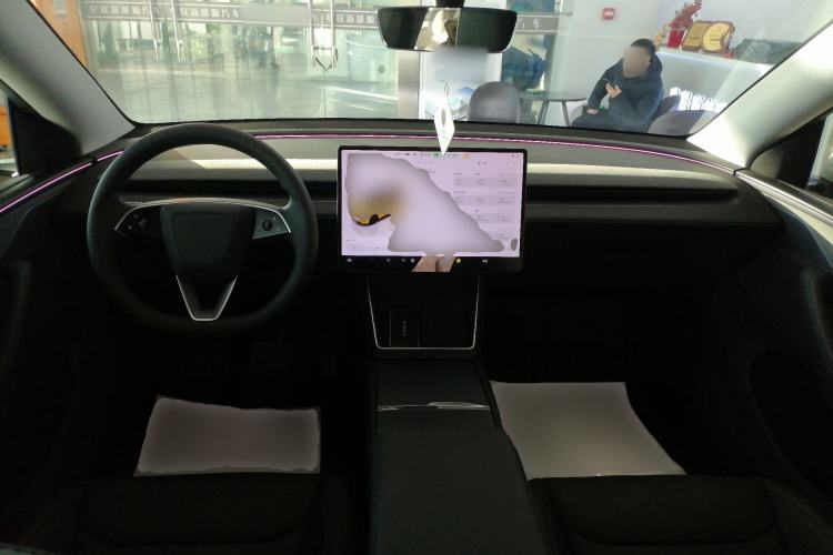 Used Tesla Model Y 2025 Updated Version Long-Range All-Wheel Drive
