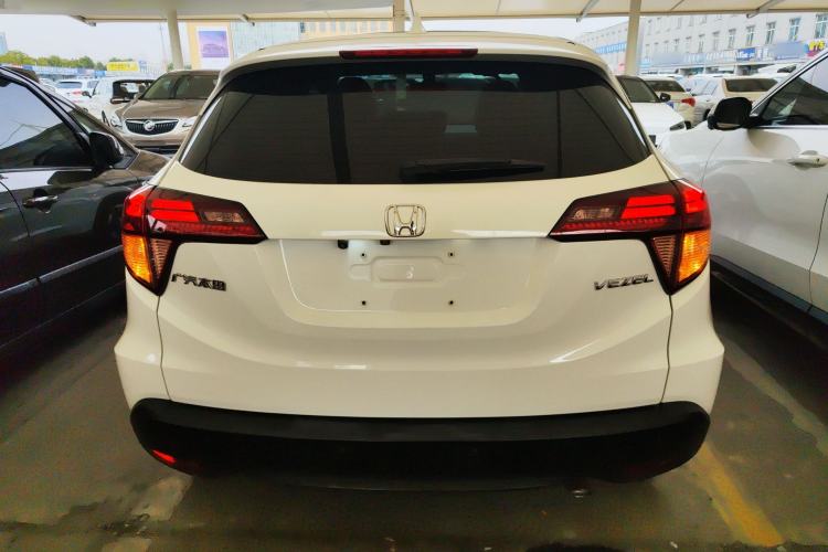 Used Honda Vezel 2017 1.8L CVT Front-Wheel Drive Pioneer Edition
