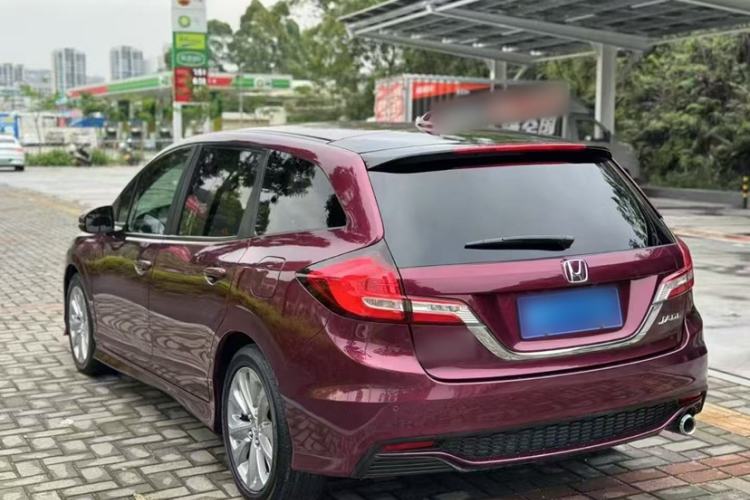 Used Honda Jade 2017 1.8L automatic Comfort version 5 seats