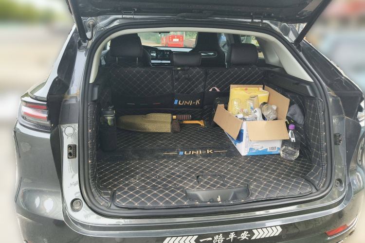 Used Changan UNI-K 2021 2.0T Prestige Edition
