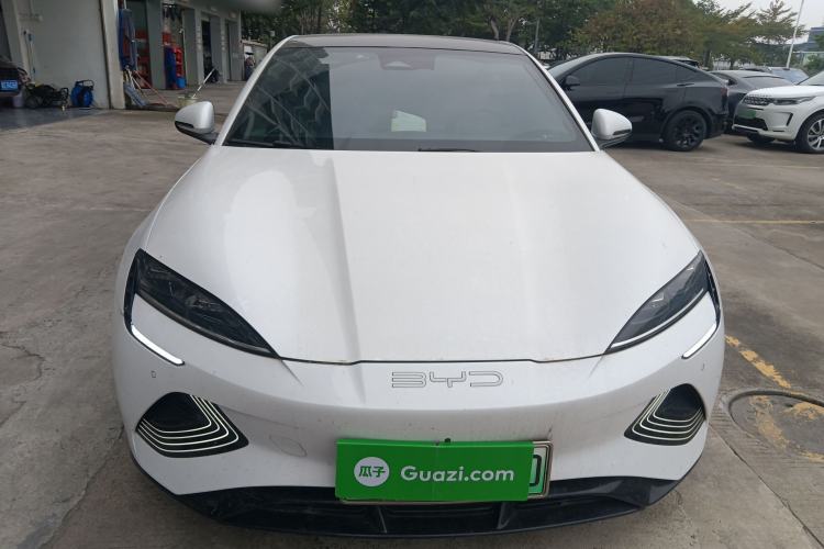 Used BYD Seal 2022 550 km Standard Range Rear-Wheel Drive Prestige Version
