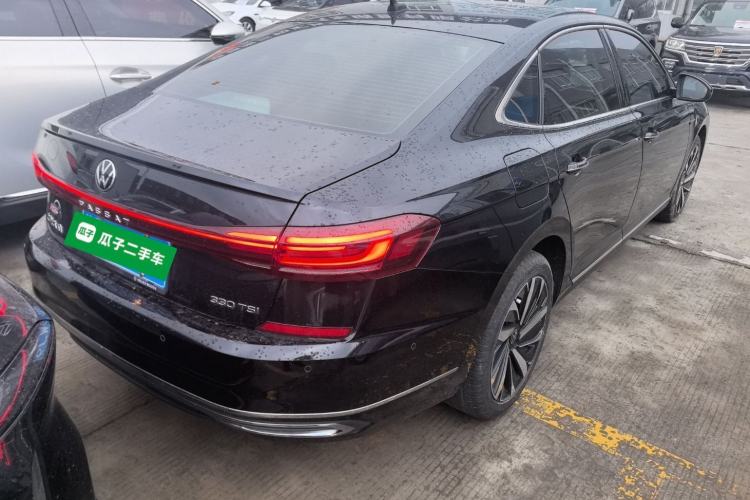 Used Volkswagen Passat 2022 330TSI Starry Luxury Edition – Exclusive Special Edition