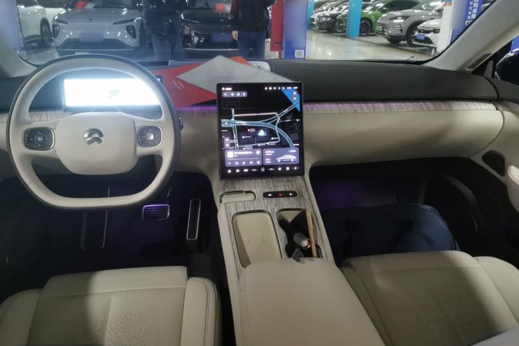 Used Nio ET7 2024 75 kWh Executive Edition
