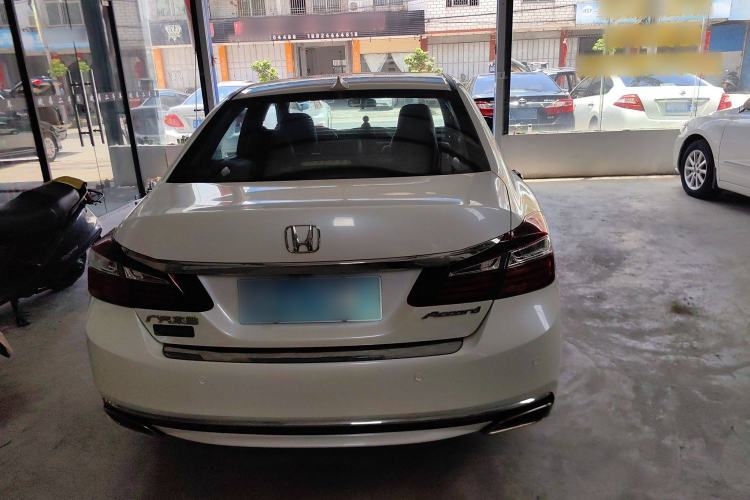 Used Honda Accord 2016 2.0L Comfort Edition
