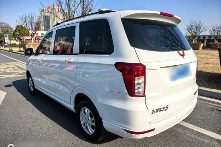 Used Wuling Hongguang 2021 1.5L S Standard Version LAR