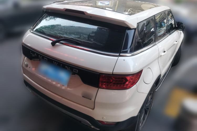 Used Land X7 2015 2.0T Panoramic Prestige Edition
