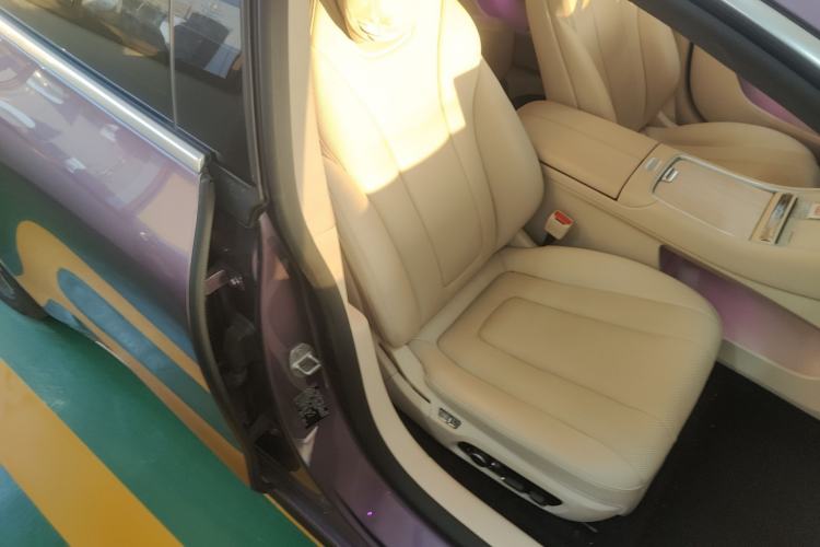 Used Hima Luxeed S7 2025 855 km Max
