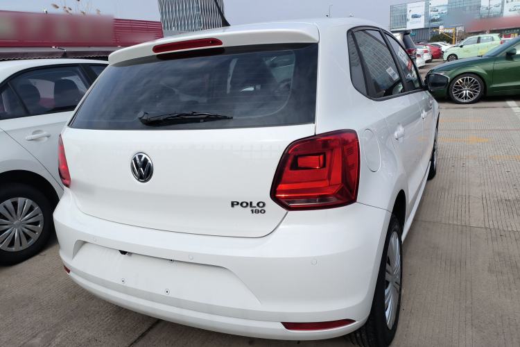 Used Volkswagen Polo 2016 1.6L Automatic Comfort Model
