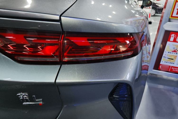 Used BYD Song L EV 2025 Intelligent Driving Version 662 km LiDAR Excellence Edition