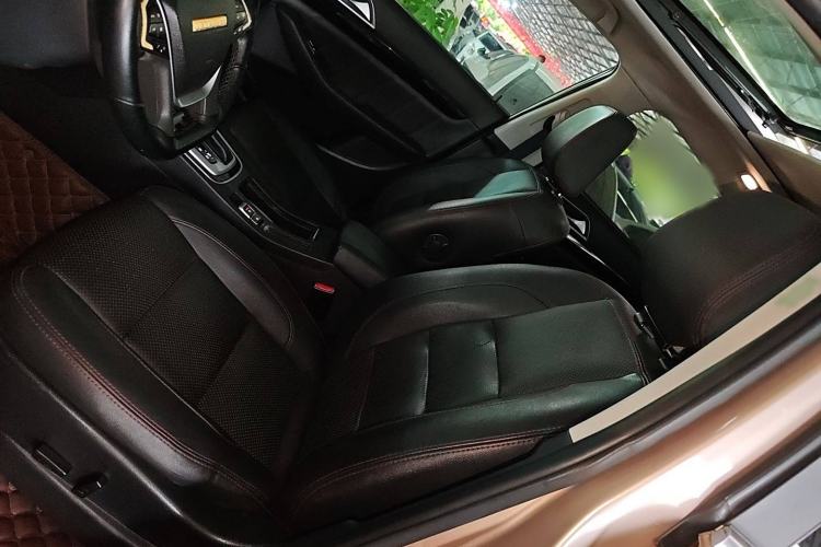 Used Leopaard CS10 2017 2.0T Automatic Luxury Edition
