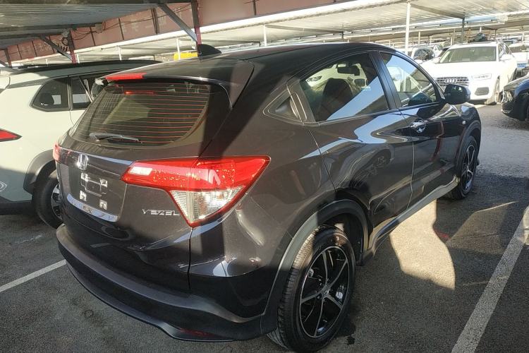 Used Honda Vezel 2020 1.5L CVT Pioneer Edition
