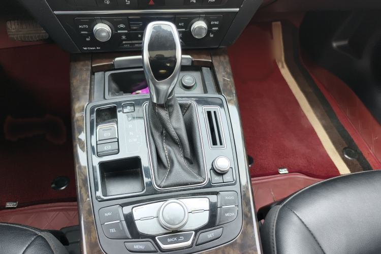 Used Zotye Z700 2016 1.8T DCT Prestige Edition
