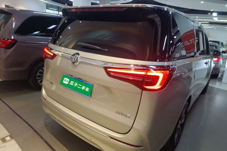 Used Buick GL8 2022 ES Landtrek 653T Luxury Edition