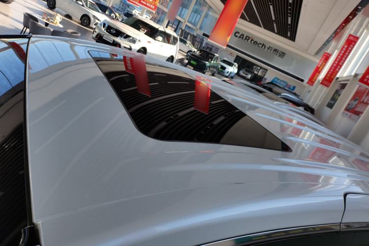 Used Buick GL8 2023 ES Lu Zun Deluxe Model
