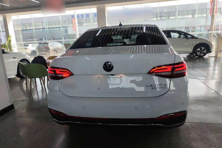 Used Volkswagen Lavida 2023 300TSI DSG Full-Comfort Edition
