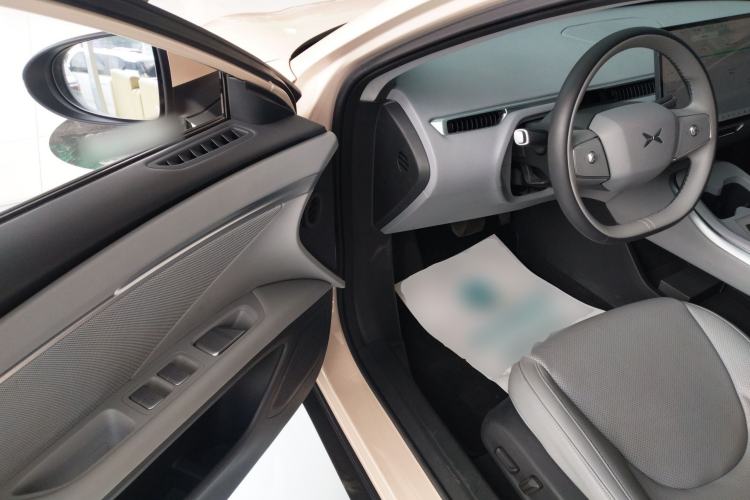 Used XPeng MONA M03 2024 620 with Ultra-Long Range