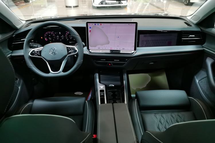 Used Volkswagen Magotan 2024 380TSI DSG Prestige Edition DaMai Package
