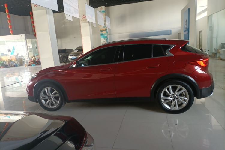 Used Infiniti QX30 2017 1.6T Two-Wheel-Drive Sport Edition
