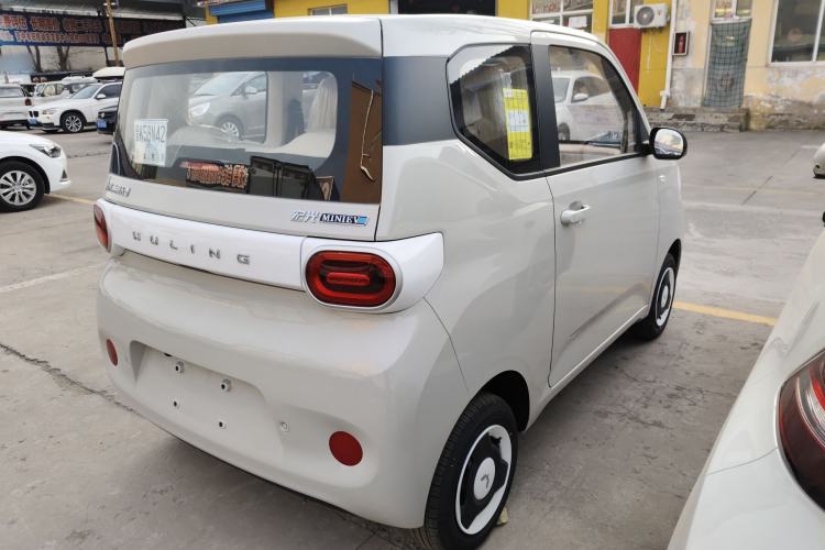 Used Wuling Hongguang MINIEV 2024 3rd Generation 215km Youth Edition

