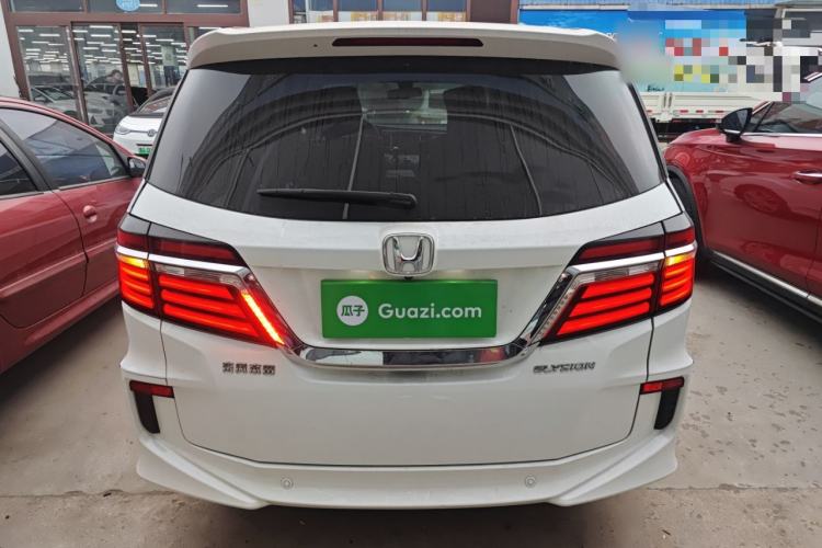 Used Honda Elysion 2016 2.4L Supreme Edition
