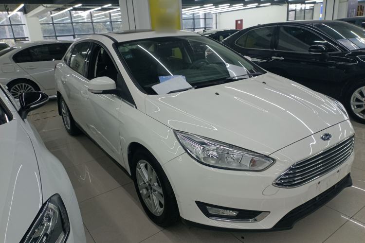 Used Ford Focus 2018 Sedan Classic EcoBoost 180 Automatic Elite Model