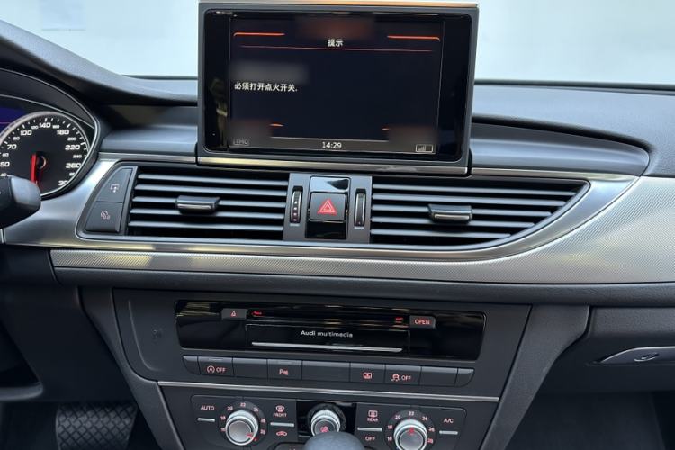 Used Audi A6L 2018 30th Anniversary Edition 35 TFSI Fashion Model
