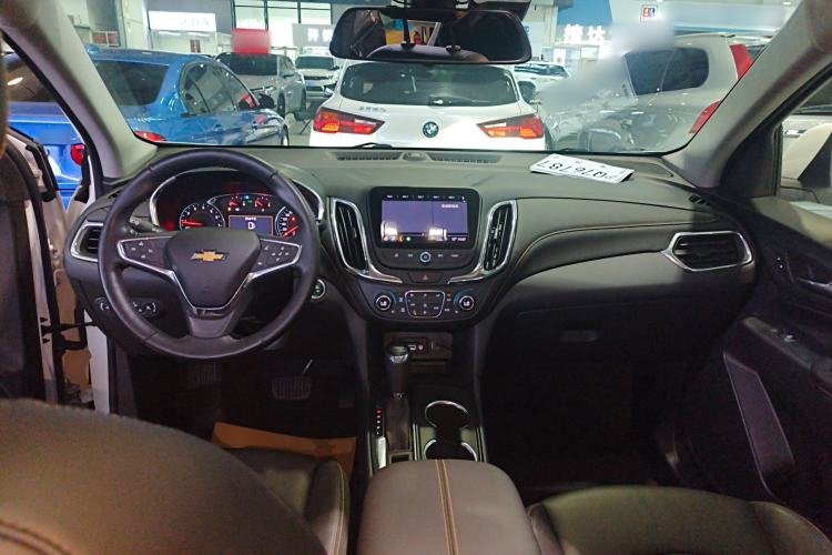 Used Chevrolet Equinox 2019 535T Automatic YuJie Edition China VI
