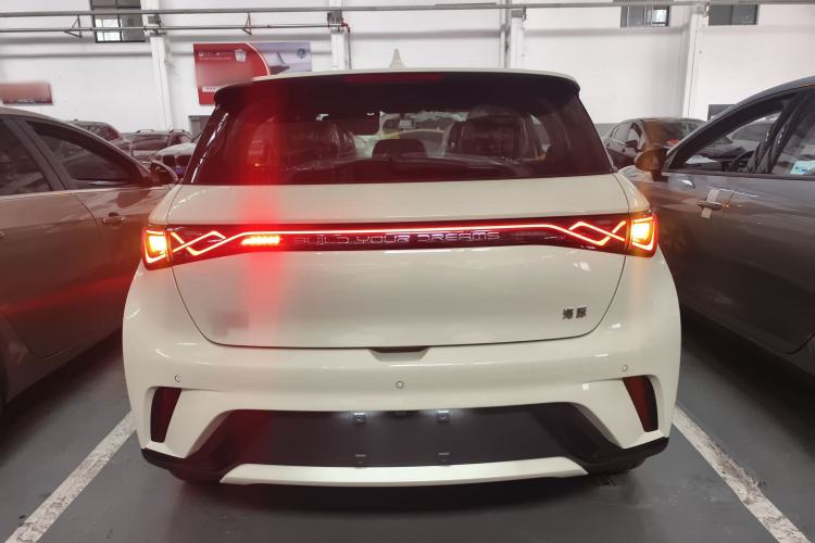 Used BYD Dolphin 2025 420km Free Edition
