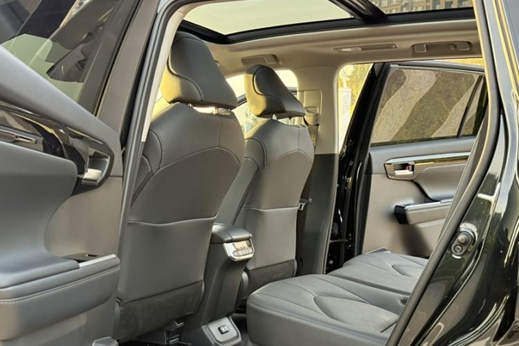 Used Toyota Highlander 2022 380T Four-Wheel Drive Prestige Edition 7-Seater
