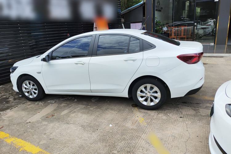 Used Chevrolet Cavalier 2021 325T Automatic Enjoyment Edition
