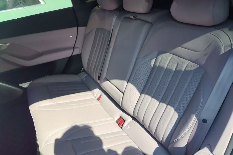 Used ONVO L60 2024 60 kWh Rear-Drive Version