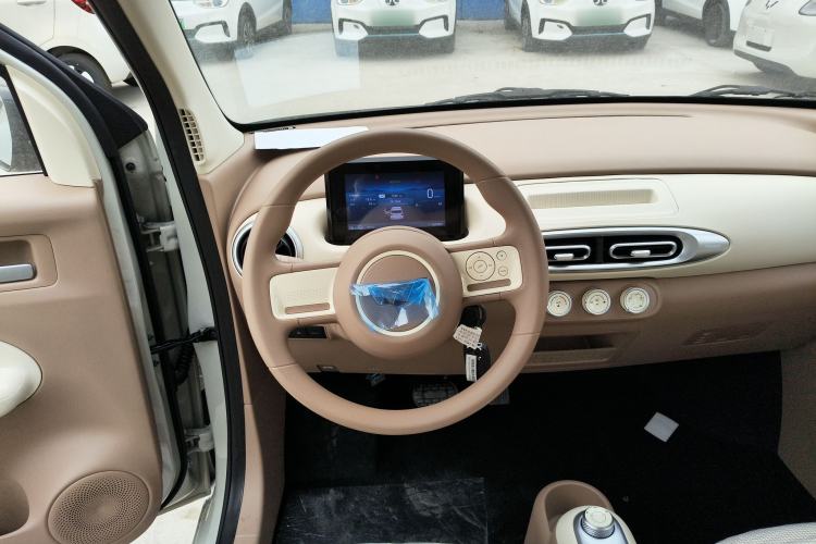 Used Wuling Hongguang MINIEV 2025 Four-Door Version Advanced Edition
