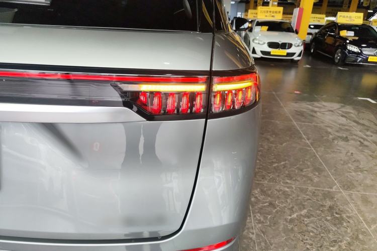 Used Chery Tiggo 9 2023 2.0T Dual-Clutch Two-Wheel Drive Luxury Edition 5 Seats
