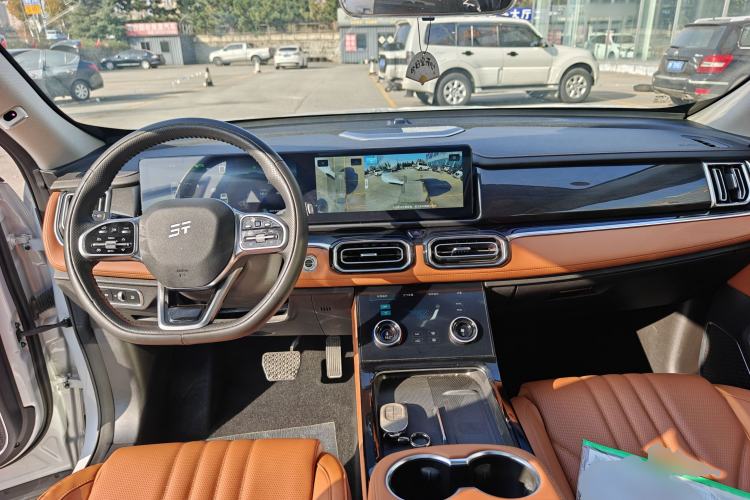 Used  Shanhai L7 2024 1.5T 120km ULTRA 7-Seater
