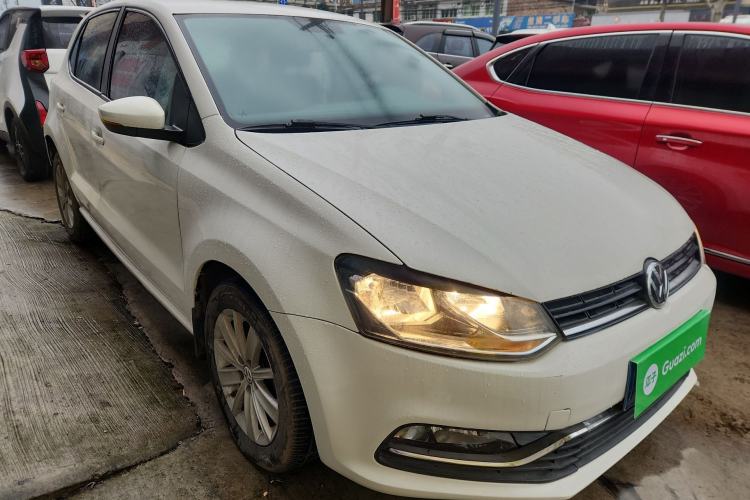 Used Volkswagen Polo 2016 1.6L Automatic Comfort Model