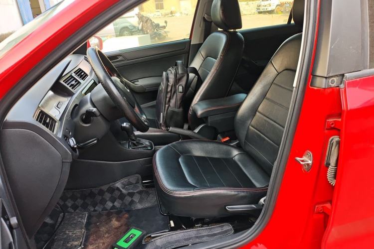 Used Skoda Rapid Spaceback 2016 Revised Version 1.6L Automatic Front-Drive Edition
